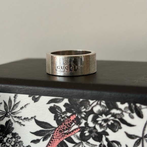 Gucci Mille Ring Sz 6 - Picture 3 of 4